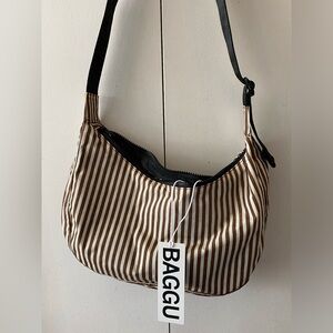 BAGGU medium nylon crescent brown stripe